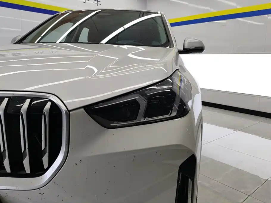 BMW X1 — миниатюра 5