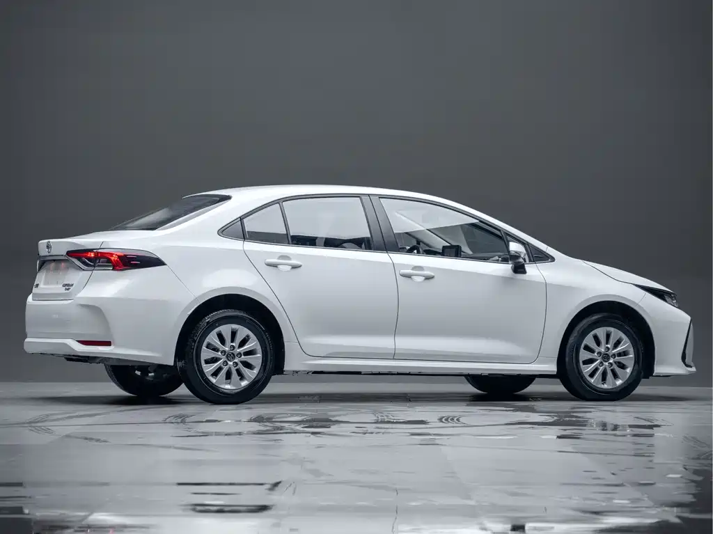 Toyota Corolla — миниатюра 9