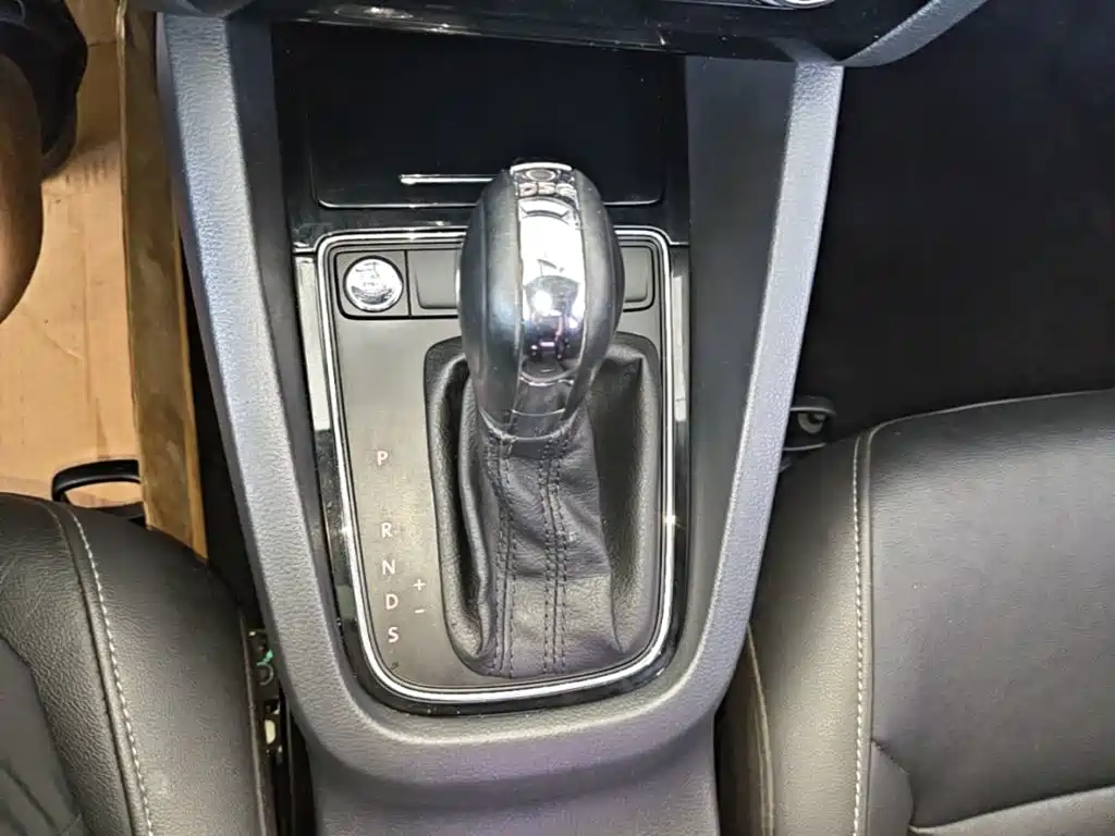 Volkswagen Sagitar — миниатюра 14
