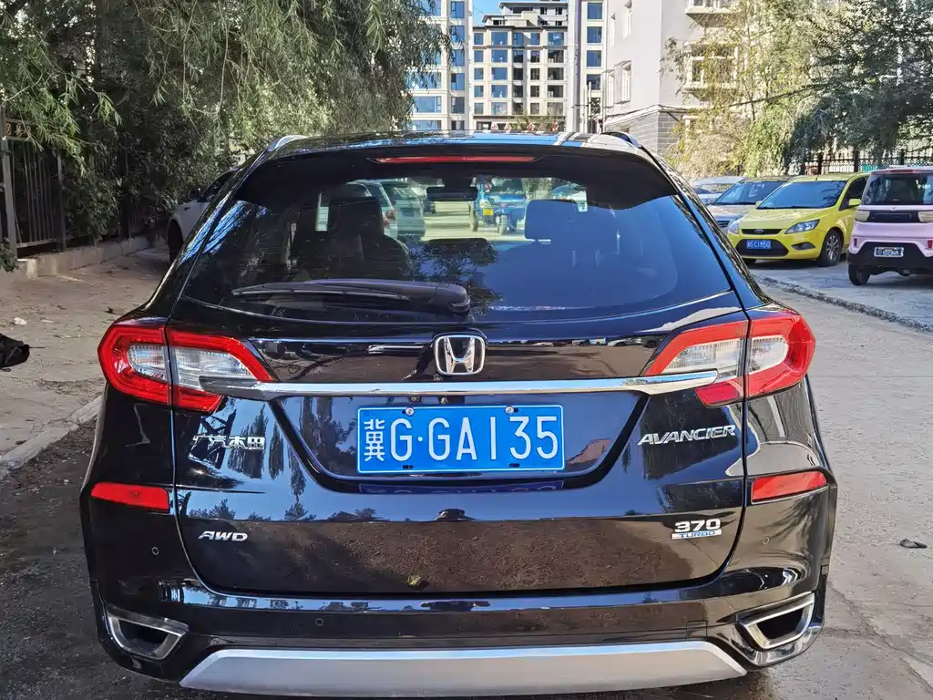 Honda Avancier - фото 5