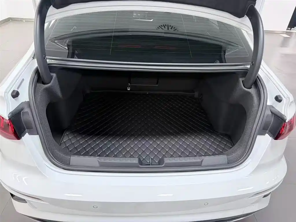 Audi A3 — миниатюра 8