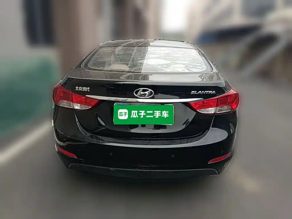 Hyundai Elantra Langdong — миниатюра 8