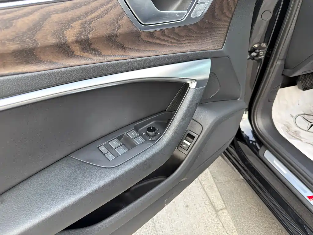 Audi A6L — миниатюра 11