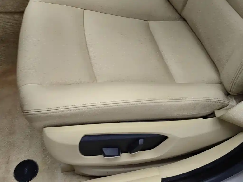 BMW 5 Series — миниатюра 20