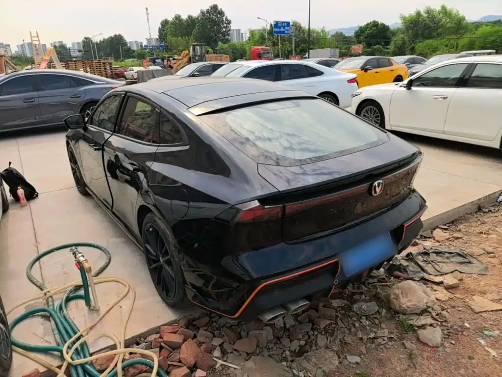 Changan UNI-V — миниатюра 5