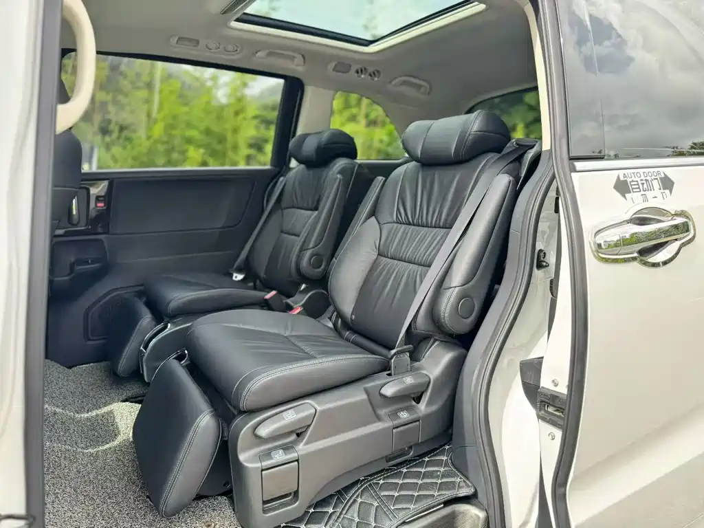 Honda Odyssey — миниатюра 8