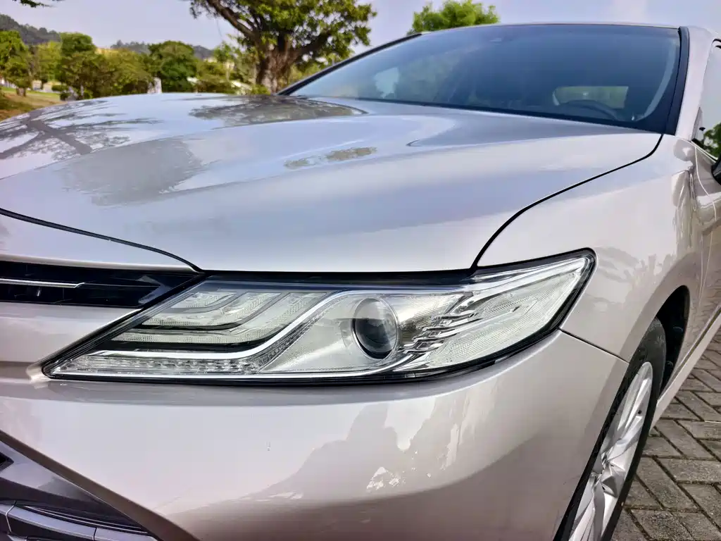 Toyota Camry — миниатюра 15