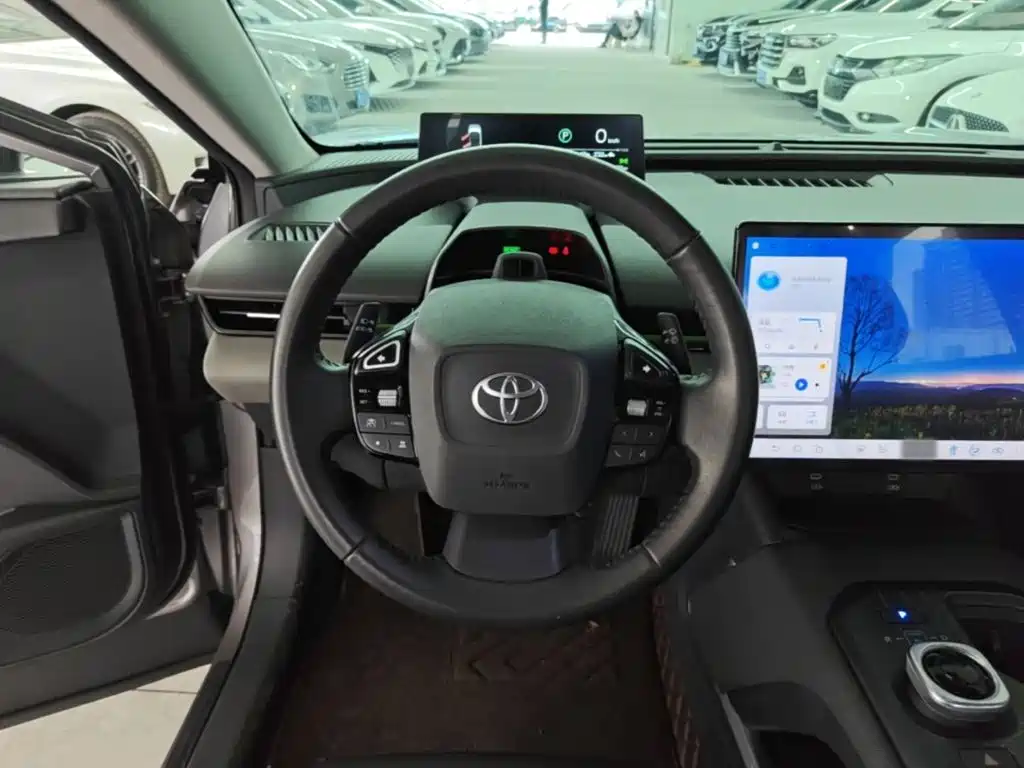 Toyota bZ5 — миниатюра 11