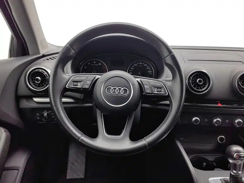 Audi A3 — миниатюра 11