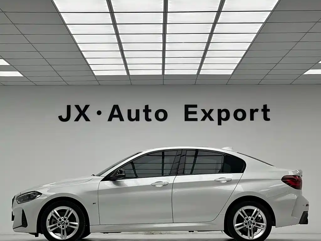 BMW 1 Series — миниатюра 18