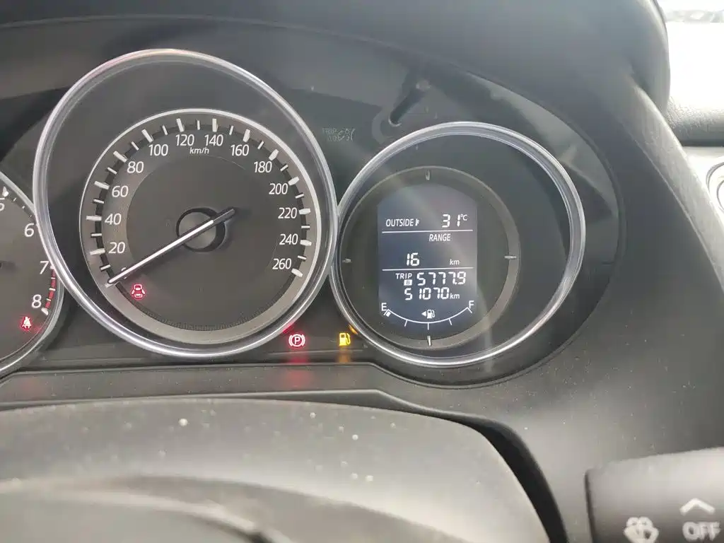 Mazda Atenza — миниатюра 8