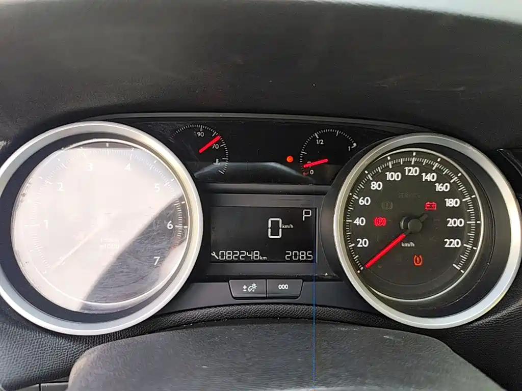 Peugeot 408 — миниатюра 12