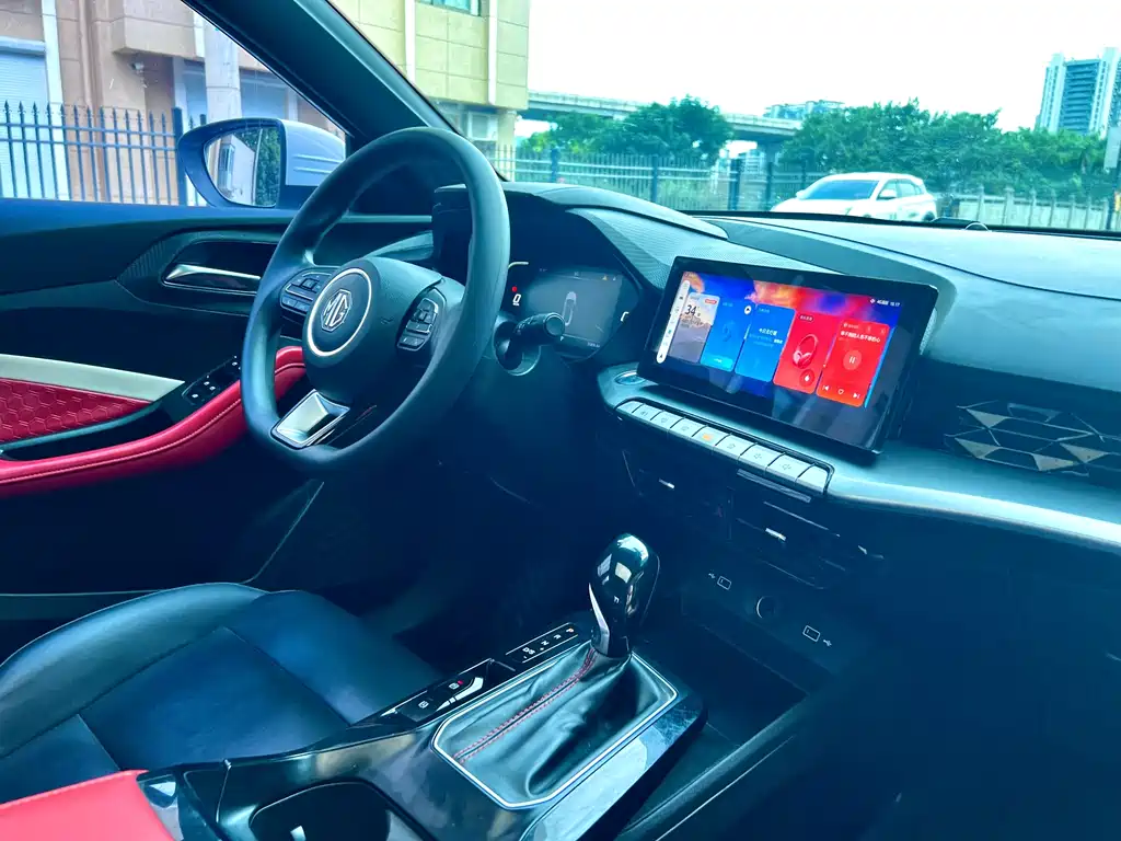 MG MG5 — миниатюра 16