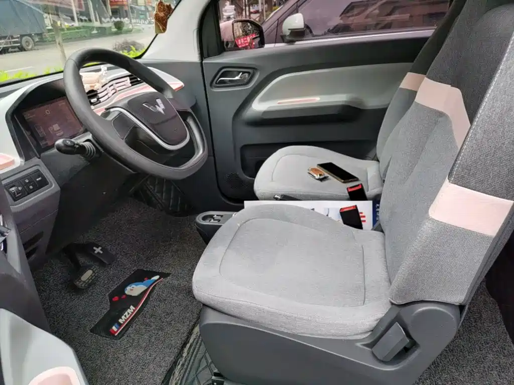 Wuling MINIEV — миниатюра 15