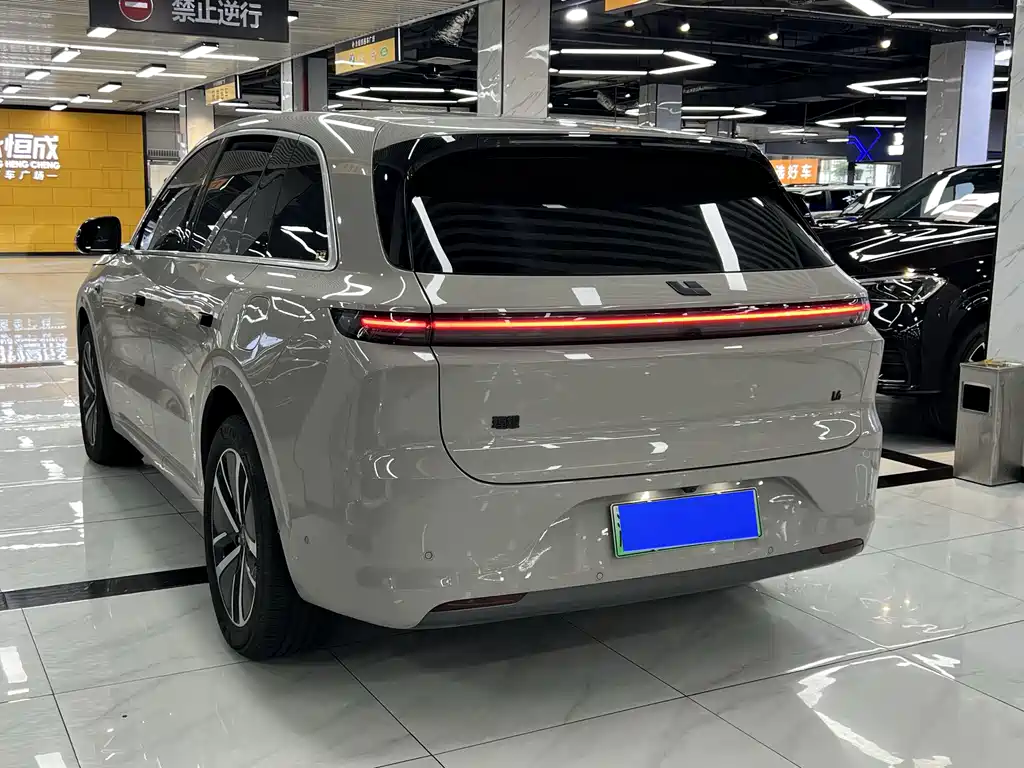 Li Auto L6 2024 Pro