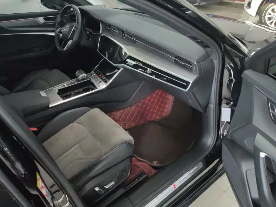 Audi A6L — миниатюра 8