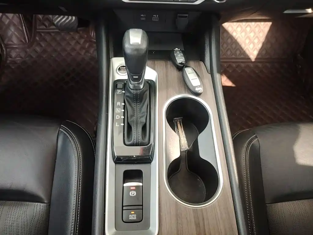 Nissan Teana — миниатюра 14