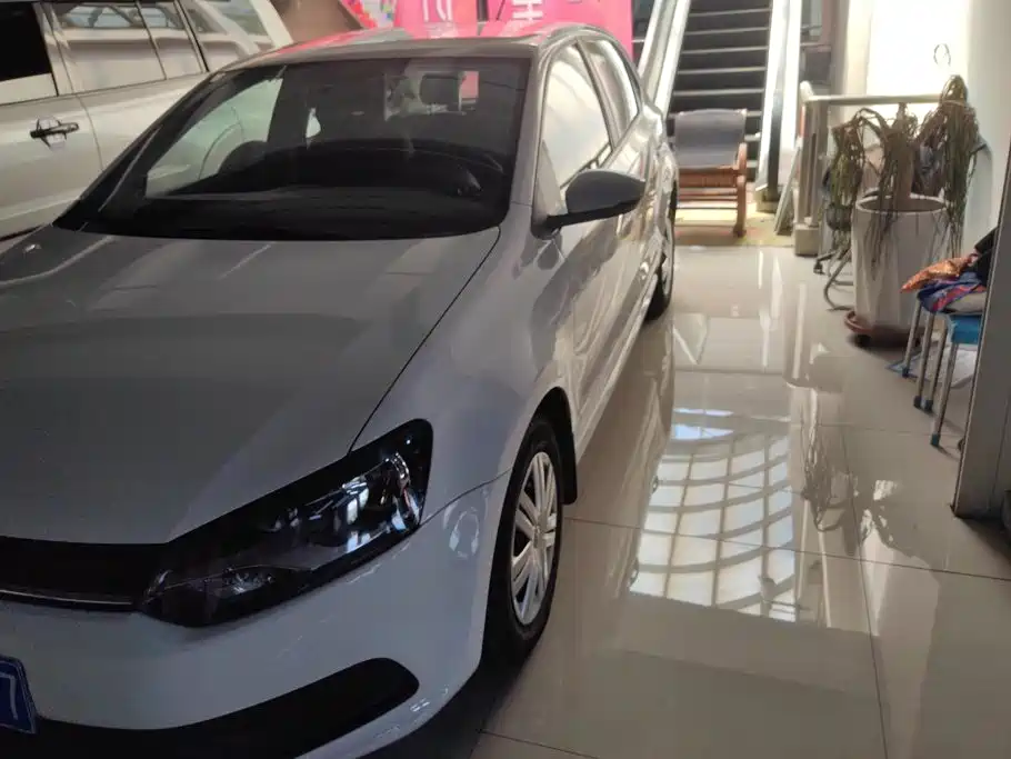 Volkswagen Polo — миниатюра 5