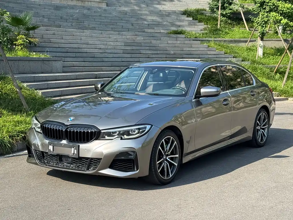 Купить BMW 3 Series