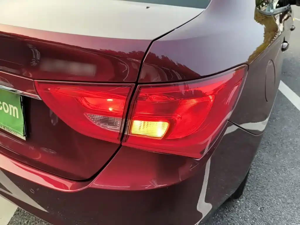 Buick Excelle — миниатюра 8