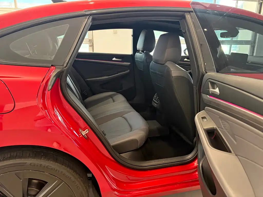 Volkswagen Lamando — миниатюра 8