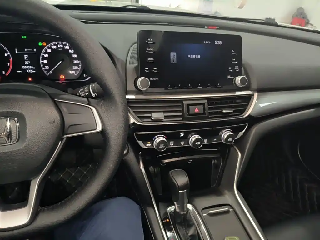 Honda Inspire 2022 260TURBO Elegant