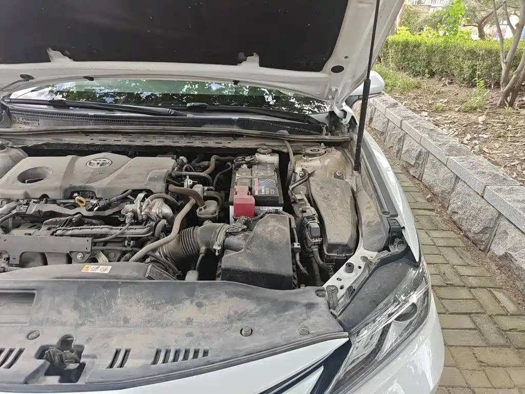 Toyota Camry — миниатюра 20