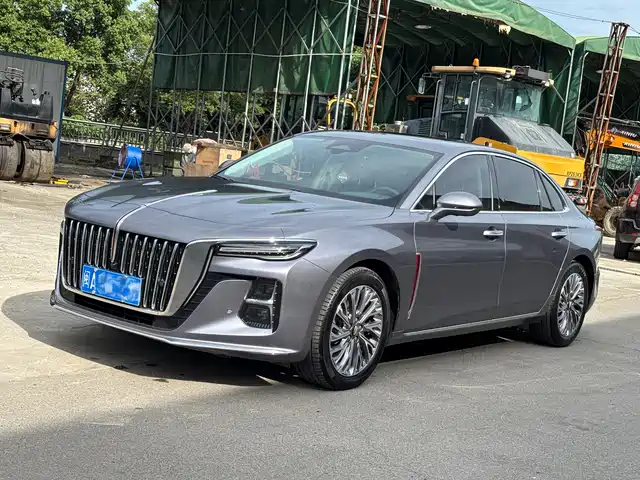 2022 Hongqi H5