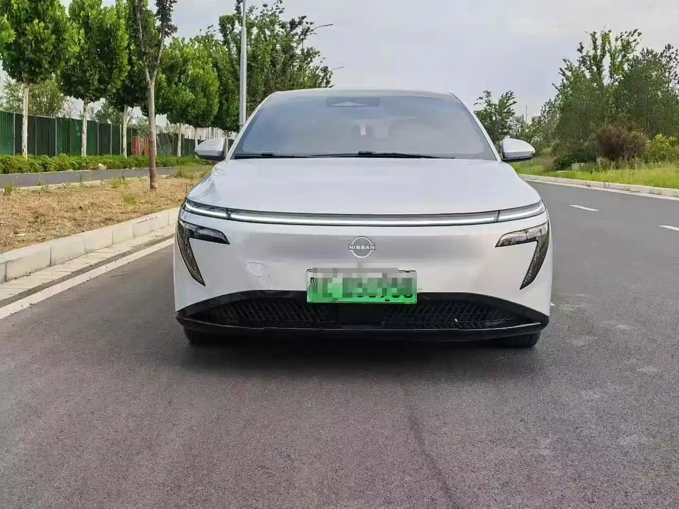 Nissan N7 2025 Silver/gray из Китая, фото 3