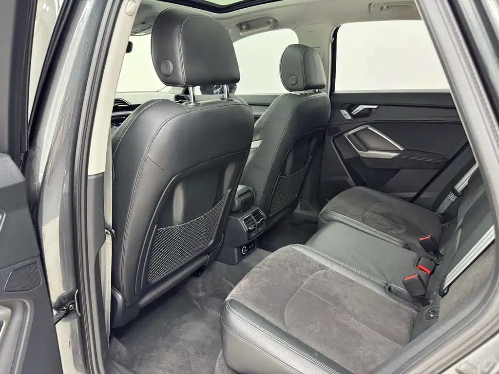 Audi Q3 — миниатюра 15