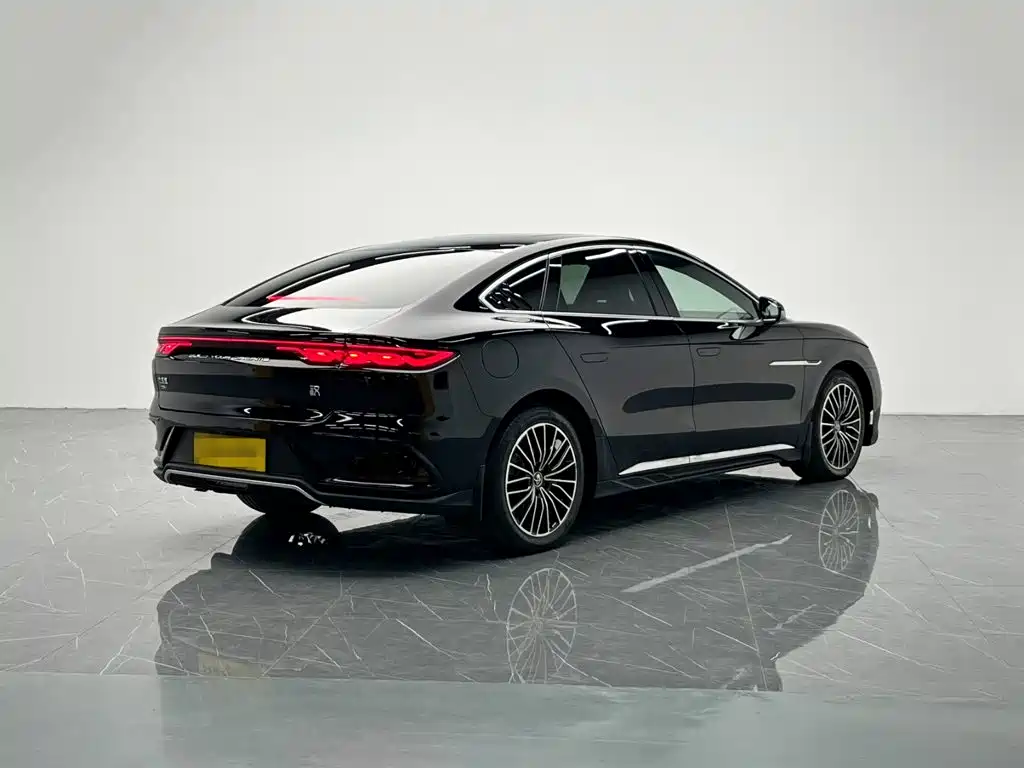 BYD Han — миниатюра 6