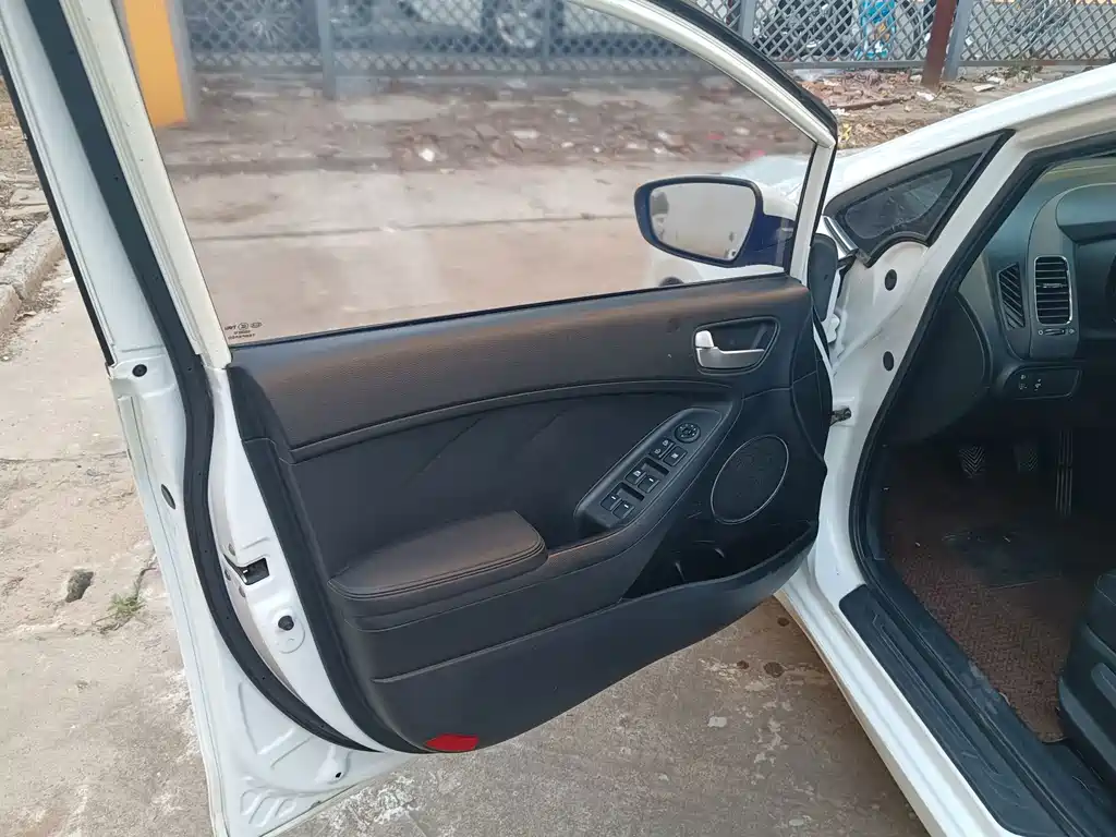 Kia K3 — миниатюра 6