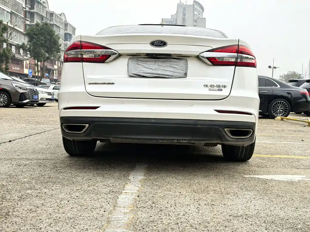 Ford Mondeo 2020 EcoBoost 180 Fashion
