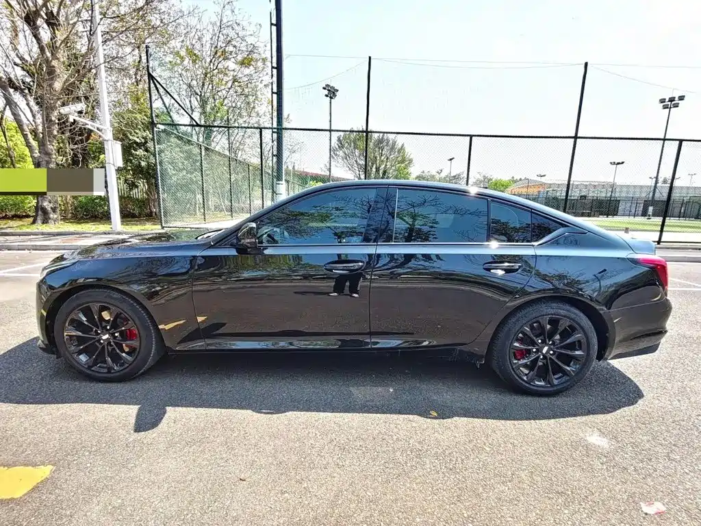 Cadillac CT5 — миниатюра 4