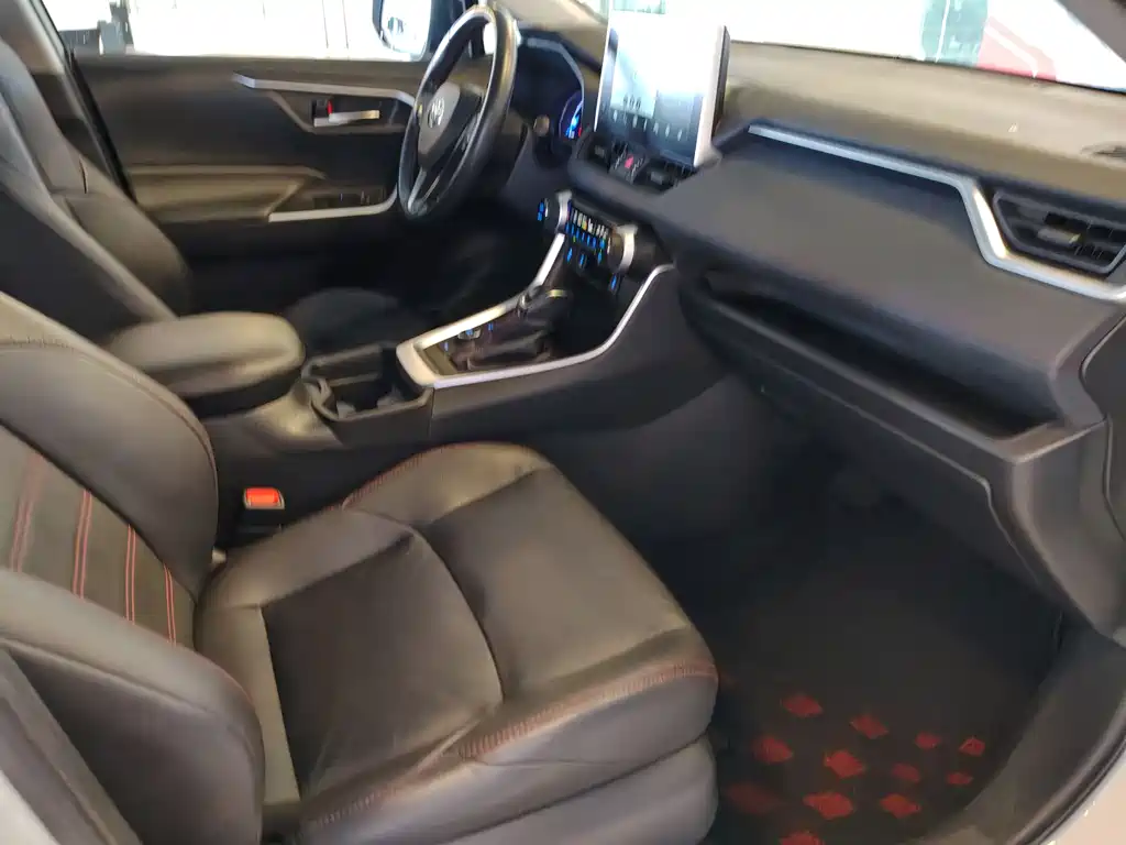 Toyota Wildlander New Energy — миниатюра 36