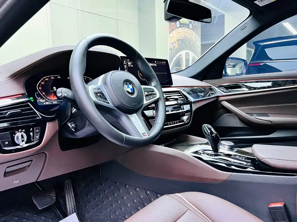 BMW 5 Series 5 2022 525Li M Sport