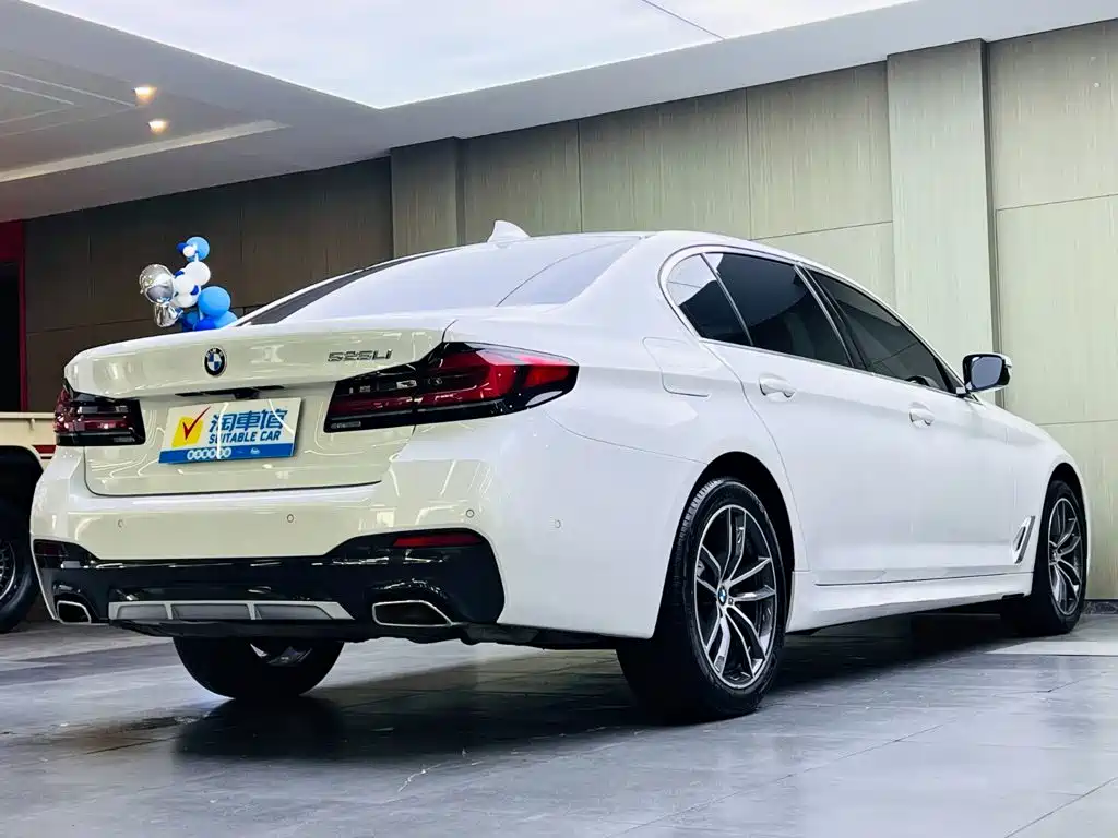 BMW 5 Series 5 2022 525Li M Sport