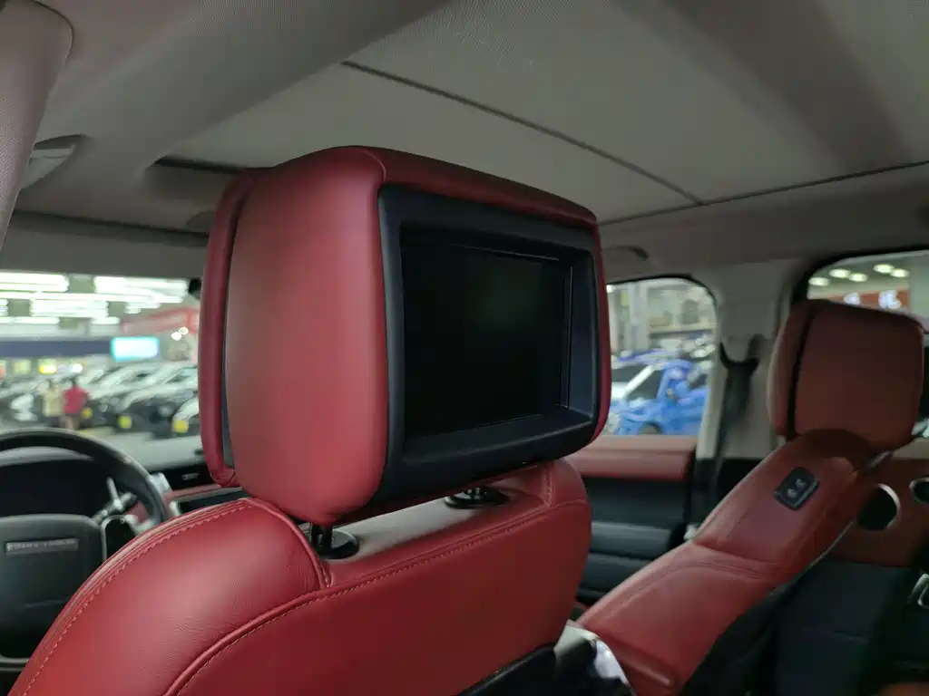 Land Rover Sport — миниатюра 12