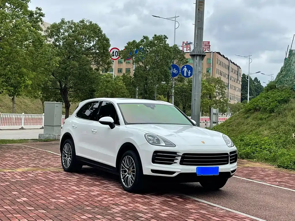 Porsche Cayenne 2019 Cayenne 3.0T