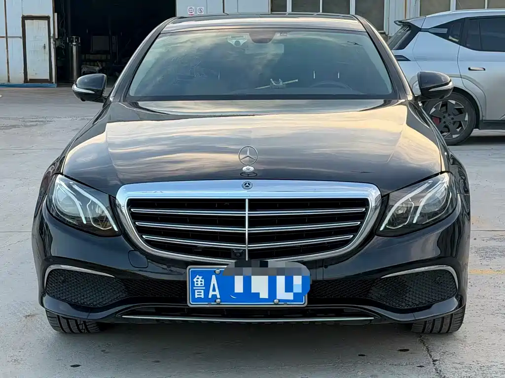 Mercedes-Benz E-Class E 2018 E 300 L Fashion