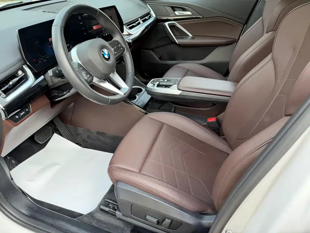 BMW X1 — миниатюра 10