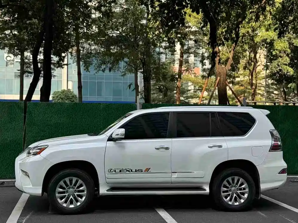 Lexus GX — миниатюра 3