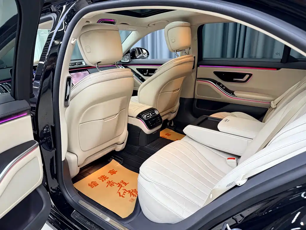 Mercedes-Benz S-Class — миниатюра 12
