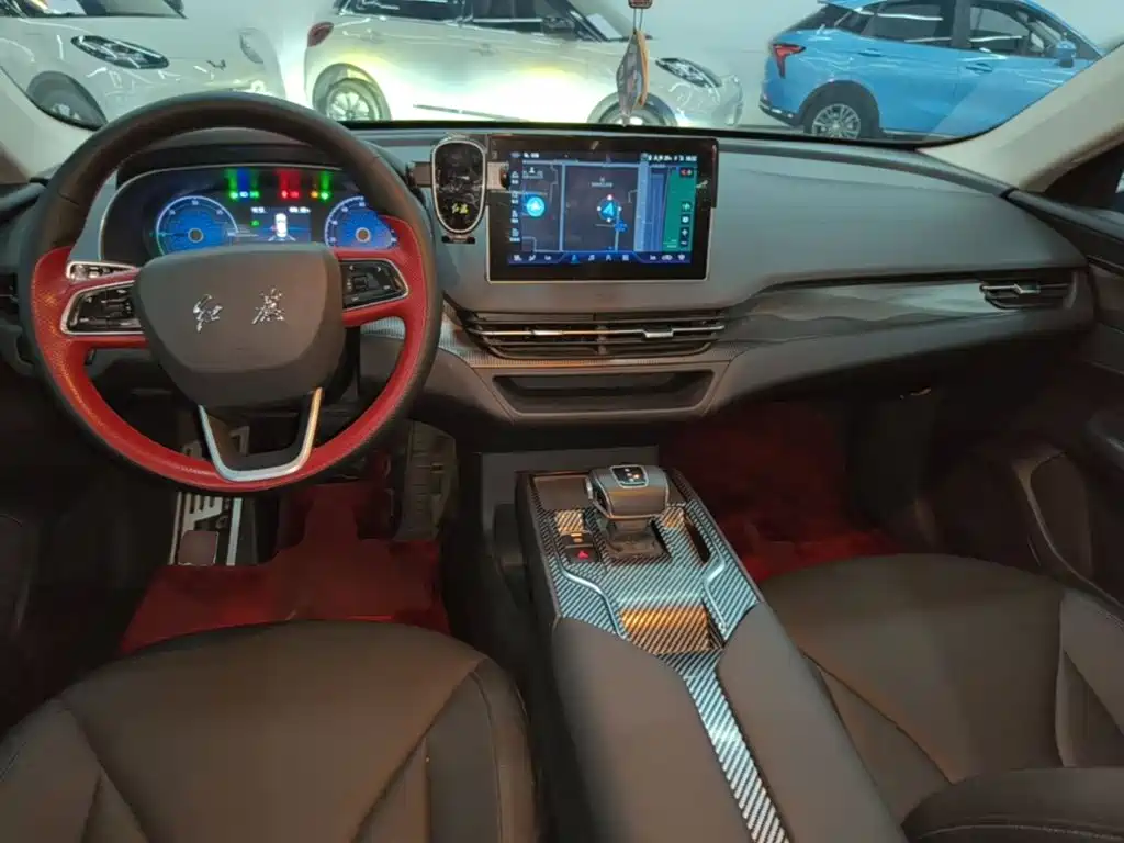Hongqi Hongqi E-QM5 — миниатюра 10