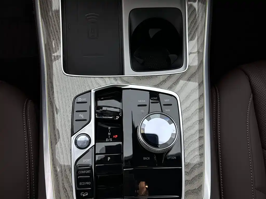 BMW X5 id 4514373 из Китая 25