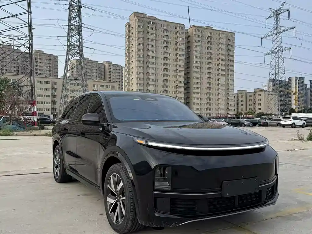 Li Auto Li L8 2023