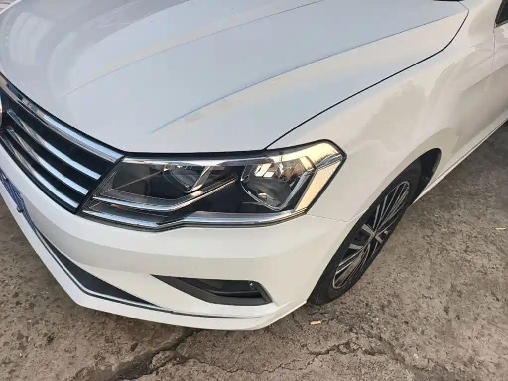 Volkswagen Jetta — миниатюра 24