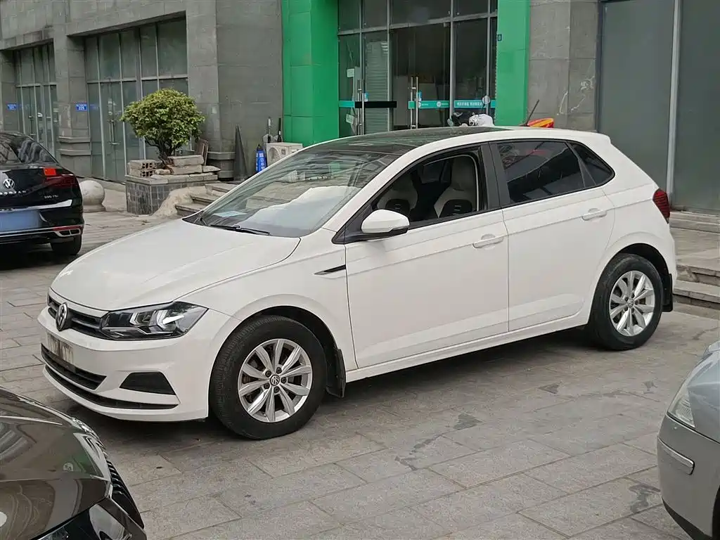 Volkswagen Polo 2021