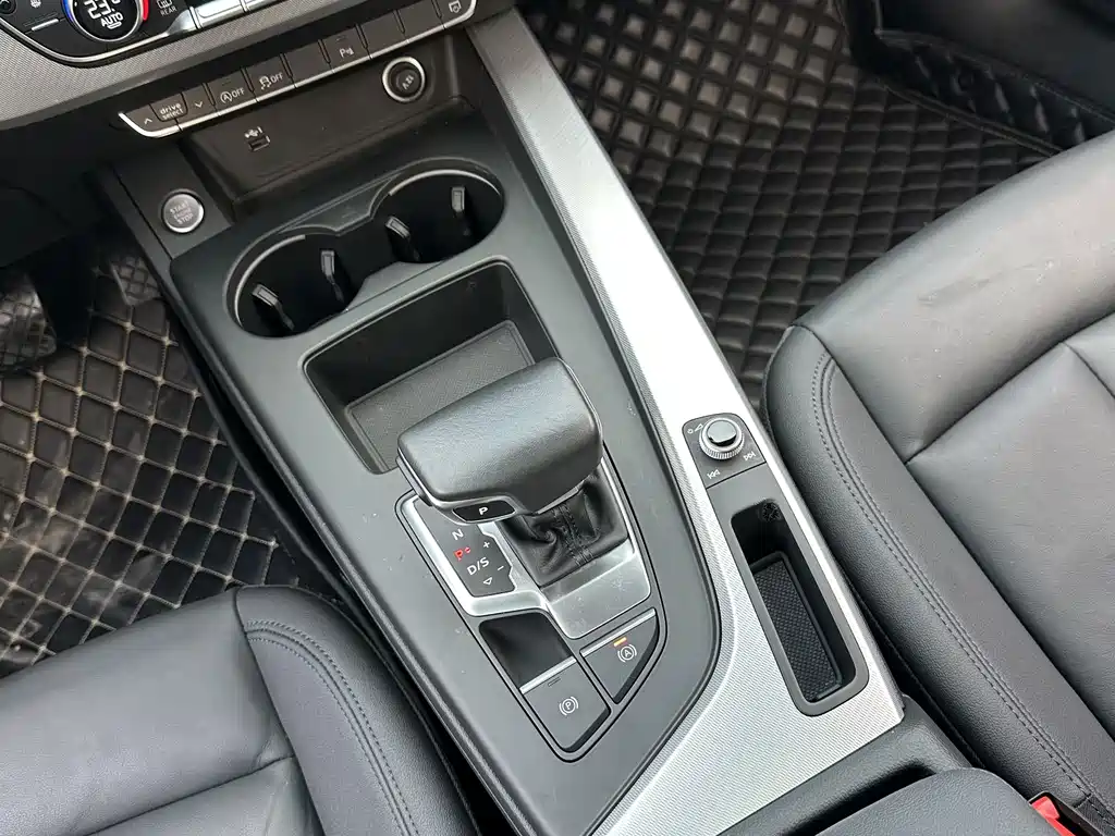 Audi A4 (Import) — миниатюра 20