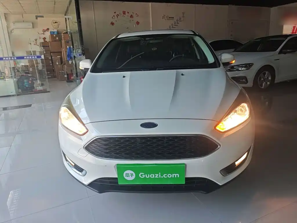 Ford Focus — миниатюра 3